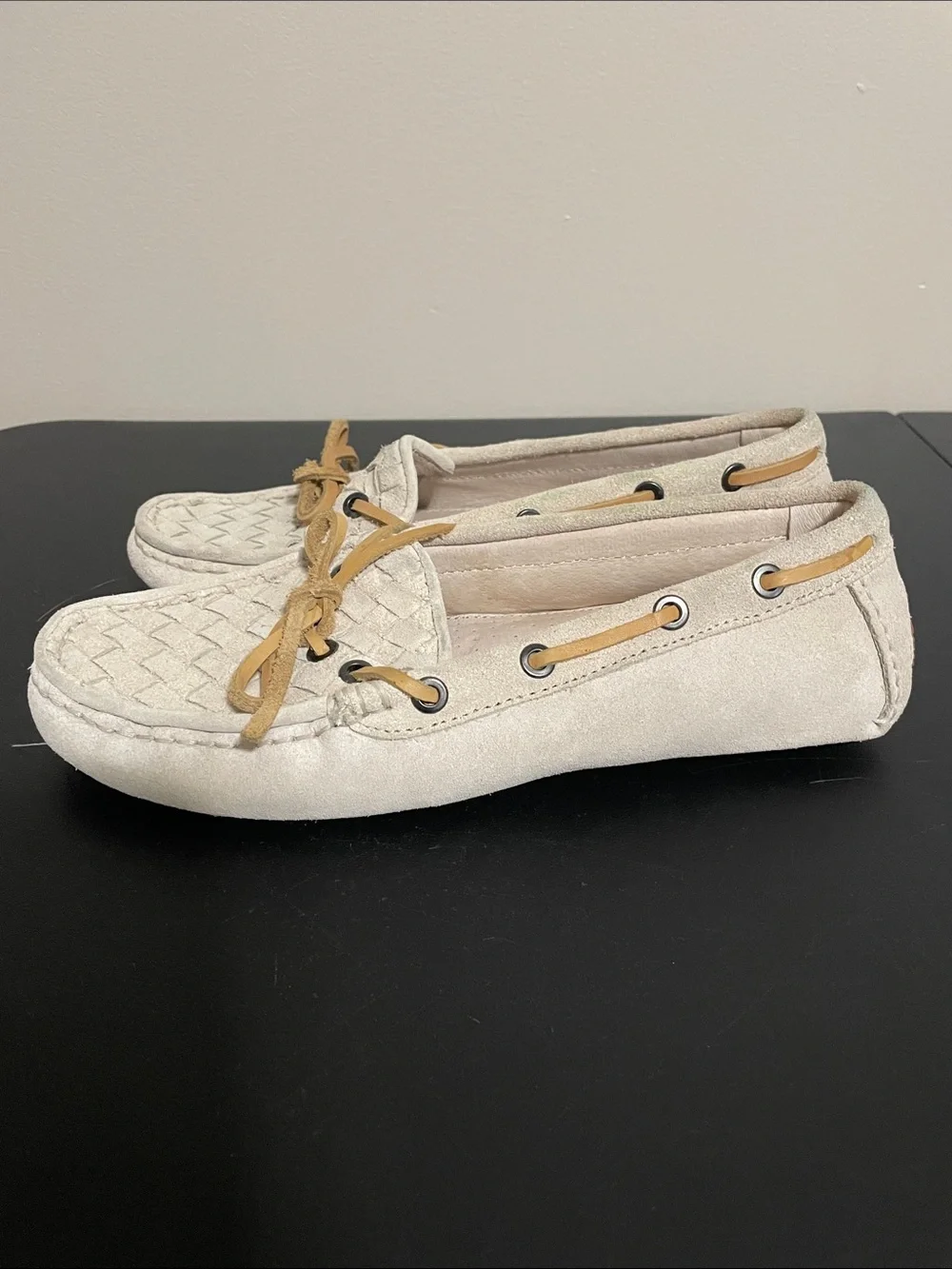 UGG Woven Suede Flat Loafers Size 8 - Picture 3 of 8